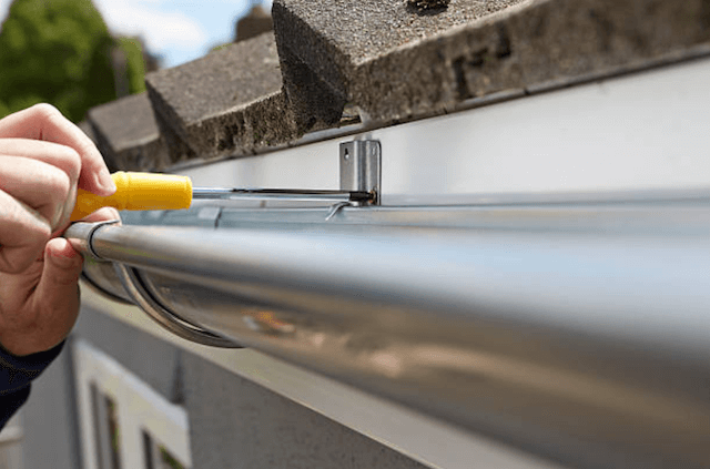 gutter repair conway